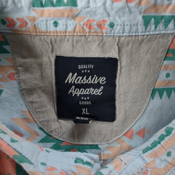 Men's fun and funky tribal/ southwest/ patterned 100% cotton button up T-shirt. - Picture 4 of 8